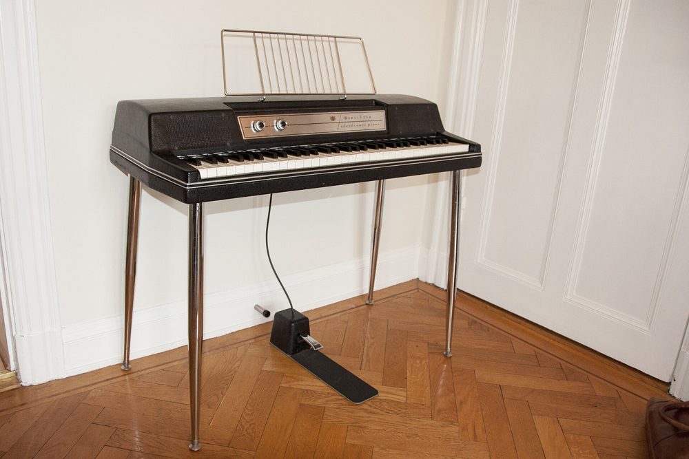 A Wurlitzer 200A